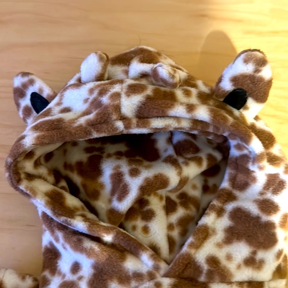 Cute giraffe fleece for dog. Worn once for a party. Old Navy size small - Picture 2 of 4